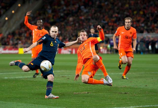 iniesta 7.jpg
